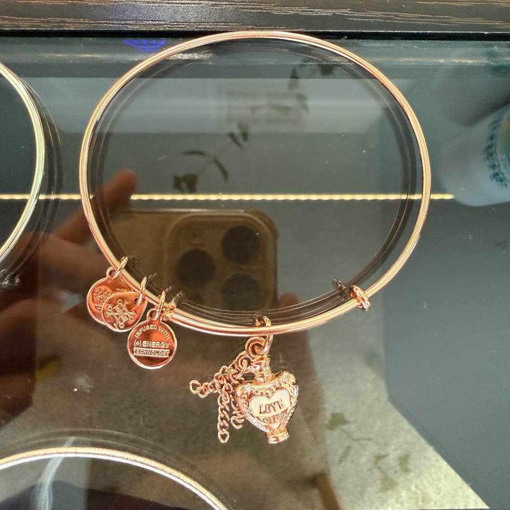 Vintage Bundle of Harry Potter Alex & Ani - Picture 4 of 6